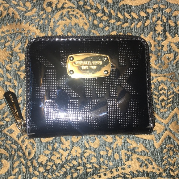Michael Kors Handbags - One Day only Sale! MK Wallet